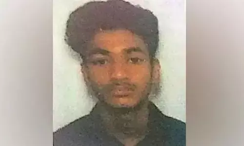 തിരുവല്ലയില്‍ നഴ്‌സിംഗ് വിദ്യാര്‍ത്ഥിയെ കിടപ്പുമുറിയില്‍ തൂങ്ങി മരിച്ച നിലയില്‍ കണ്ടെത്തി; ആത്മഹത്യ മൊബൈല്‍ ഫോണ്‍ തകരാറിലായതിനെ തുടര്‍ന്നുള്ള മനോവിഷമത്തിലെന്ന് റിപ്പോര്‍ട്ട്