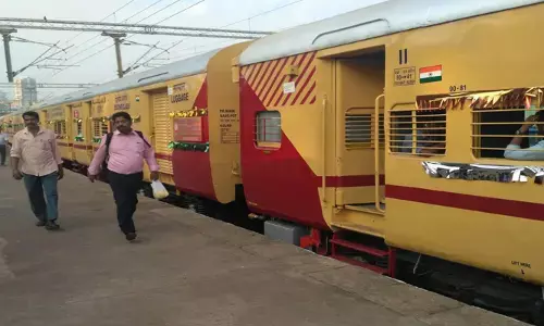 ടിക്കറ്റ് ഇല്ലാതെ യാത്ര ചെയ്തത് ചോദ്യം ചെയ്തു; മാവേലി എക്‌സ്പ്രസ്സില്‍ ടിടിഇക്ക് നേരെ അതിക്രമം; മട്ടാഞ്ചേരി സ്വദേശിയായ യുവാവ് അറസ്റ്റില്‍