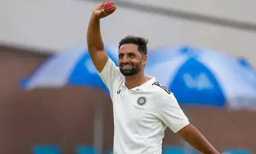 രണ്ട് ഇന്നിംഗ്‌സിലുമായി 12 വിക്കറ്റുകള്‍;  മധ്യപ്രദേശിനെ ആഖിബ് നബി;  ജമ്മു കശ്മീര്‍ രഞ്ജി ട്രോഫി സെമിയില്‍