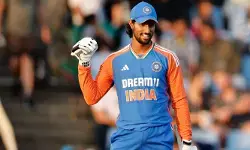 ടീം വലിയ ആവേശത്തിൽ, പാകിസ്ഥാനെതിരായ പോരാട്ടത്തിനായി ഞങ്ങൾ ഇപ്പോഴേ തയ്യാർ; ഏത് വെല്ലുവിളിയും നേരിടാൻ ഞങ്ങൾ റെഡിയാണെന്നും തിലക് വർമ്മ