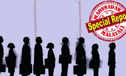 കോടികളുടെ സഞ്ചിത നഷ്ടമുള്ള സ്ഥാപനത്തില്‍ സ്ഥിരപ്പെടുത്തല്‍ വന്‍ ബാധ്യതയാകുമെന്നാണ് സഹകരണ സെക്രട്ടറിയുടെ റിപ്പോര്‍ട്ട്; സ്ഥാപനം തകര്‍ക്കാന്‍ കണ്‍സ്യൂമര്‍ഫെഡില്‍ വമ്പന്‍ പിന്‍വാതില്‍ നിയമനം; സഖാക്കളെ തിരുകിക്കയറ്റാന്‍ മന്ത്രിസഭാ നീക്കം; തകരുന്ന സ്ഥാപനത്തില്‍ ആയിരത്തിലധികം പേര്‍ക്ക് കൂടി സ്ഥിരനിയമനം നല്‍കുന്നത് അഴിമതിയോ?