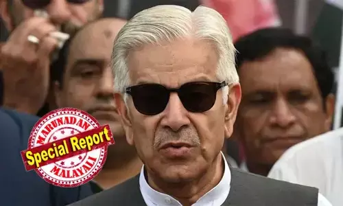 യുഎസുമായുള്ള സഹകരണം വിനാശകരമായി, പാക്കിസ്ഥാനെ ടോയ്ലെറ്റ് പേപ്പര്‍ പോലെ വലിച്ചെറിഞ്ഞു; അഫ്ഗാനിസ്ഥാനെതിരായ യുദ്ധത്തില്‍ സ്വന്തം ആവശ്യത്തിനായി യുഎസ് പാക്കിസ്ഥാനെ ഉപയോഗിച്ചു; മുന്‍ ഭരണാധികാരികള്‍ നിരന്തരം തെറ്റുകള്‍ ആവര്‍ത്തി; വിമര്‍ശനവുമായി പാക് പ്രതിരോധ മന്ത്രി