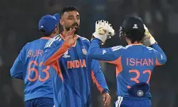 മൂന്നു വിക്കറ്റുമായി വരുണ്‍ ചക്രവര്‍ത്തി; നമീബിയയെ കറക്കി വീഴ്ത്തി ഇന്ത്യ;  കീഴടക്കിയത് 93 റണ്‍സിന്; ജയത്തോടെ പാക്കിസ്ഥാനെ മറികടന്ന് ഗ്രൂപ്പില്‍ ഇന്ത്യ ഒന്നാമത്