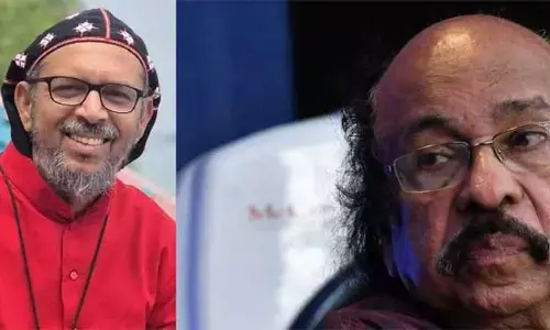 ഏറ്റവും വലിയ അടിമത്വം നട്ടെല്ലും തലച്ചോറും അധികാരങ്ങള്‍ക്ക് മുന്‍പില്‍ പണയം വക്കുന്നതാണ്; സച്ചിദാനന്ദന്‍ മാഷ് അതിന് തയ്യാറാവാതെ ചിന്താ കുറ്റം ചെയ്തിരിക്കുന്നു; പിന്തുണയുമായി ഗീവര്‍ഗീസ് കൂറിലോസ്