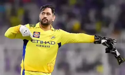 നൂറ് കോടി രൂപയുടെ മാനനഷ്ടക്കേസ്; എം.എസ് ധോണി പത്ത് ലക്ഷം രൂപ കെട്ടിവയ്ക്കണം; ഉത്തരവിട്ട് മദ്രാസ് ഹൈക്കോടതി