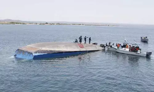 സുഡാനില്‍ നൈല്‍ നദിയില്‍ യാത്രാ ബോട്ട് മറിഞ്ഞു; 15 മരണം; രക്ഷപെട്ടത് ആറ് പേര്‍