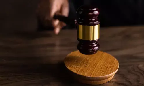 തങ്ങളെ ആരും..പിടിക്കില്ലെന്ന് വിചാരിച്ച് ആഴക്കടൽ വഴി മയക്കുമരുന്ന് കടത്ത്; അഞ്ച് വിദേശികളെ വധശിക്ഷയ്ക്ക് വിധിച്ച് കുവൈറ്റ് കോടതി; ഉത്തരവ് പുറത്തിറക്കി