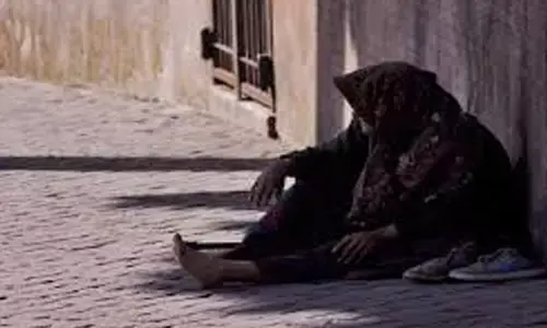 ഭിക്ഷാടനത്തിന് അറസ്റ്റിലായ ആള്‍ മൂന്ന് ആഡംബര കാറുകളുടെ ഉടമ; പിടിയിലായ മറ്റൊരാളുടെ കൈവശം 25,000 ദിര്‍ഹത്തിലേറെ പണം; കുടുംബത്തോടെ ഭിക്ഷാടനം നടത്തുന്നവരും ഏറെ: പരിശോധന ശക്തമാക്കി ദുബായ് പോലിസ്