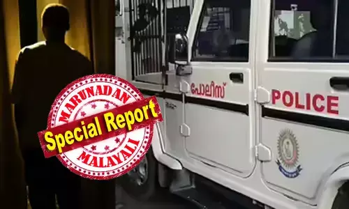 തിരുവല്ലയിലെ സ്പാ-വെല്‍നസ് സെന്ററുകളില്‍ നഗരസഭ ആരോഗ്യ വിഭാഗത്തിന്റെ മിന്നല്‍ പരിശോധന; ഇടപാടുകാരന്‍ ഇറങ്ങിയോടി; ആലപ്പുഴ ജില്ലയില്‍ നിന്നുള്ള പോലീസുകാരനെന്ന് പ്രചാരണം; നിഷേധിച്ച് പോലീസ്: ക്രോസ് മസാജ് അടക്കം നടക്കുന്നതായി കണ്ടെത്തി; ലൈസന്‍സ് ഇല്ലാത്തത് പണിയാകും