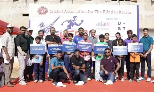കാഴ്ച പരിമിതരായ സ്‌കൂള്‍ കുട്ടികളുടെ കായിക മത്സരങ്ങള്‍ക്ക് സാമ്പത്തിക പിന്തുണ നല്‍കി യു എസ് ടി