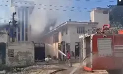 രാജസ്ഥാനില് കെമിക്കല് ഫാക്ടറിയില് തീപിടിത്തം; ഏഴുപേര് മരിച്ചു രാജസ്ഥാനില് കെമിക്കല് ഫാക്ടറിയില് തീപിടിത്തം; ഏഴുപേര് മരിച്ചു