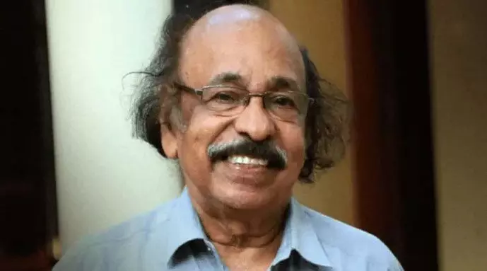 സച്ചിദാനന്ദന് അധ്യക്ഷനായ സാഹിത്യ അക്കാദമി ഭരണസമിതിയുടെ കാലാവധി നീട്ടി; പിണക്കാതെ മുമ്പോട്ട് പോകാന് പിണറായി സര്ക്കാര് സച്ചിദാനന്ദന് അധ്യക്ഷനായ സാഹിത്യ അക്കാദമി ഭരണസമിതിയുടെ കാലാവധി നീട്ടി; പിണക്കാതെ മുമ്പോട്ട് പോകാന് പിണറായി സര്ക്കാര്