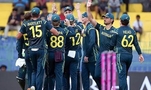 കടലാസില്‍ വമ്പനടിക്കാര്‍: പക്ഷേ, കളത്തില്‍ കടലാസു പുലികള്‍; ടി 20 ലോകകപ്പില്‍ ഓസീസ് പുറത്താകലിന്റെ വക്കില്‍: അയര്‍ലന്‍ഡിന്റെ കാരുണ്യം കാത്ത് കങ്കാരുപ്പട