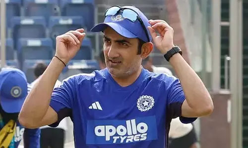 ഗൗതം ഗംഭീറിനെ ടീമിലെത്തിക്കാന്‍ വന്‍ ഓഫറുകളുമായി രാജസ്ഥാന്‍ റോയല്‍സ്; പാര്‍ട്ണര്‍, മെന്റര്‍, സിഇഒ എന്നീ മൂന്ന് പ്രധാന പദവികളെന്ന് ഓഫര്‍; നിലവില്‍ ഇന്ത്യന്‍ ടീമിന്റെ ഹെഡ് കോച്ചായിരിക്കുന്നതിനാല്‍ ഓഫര്‍ ഉടന്‍ സ്വീകരിക്കില്ല