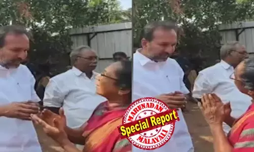 എന്നെ തടഞ്ഞത് സിപിഎം പ്രവര്ത്തകയാണ്, അവര് പറഞ്ഞത് സ്ക്രിപ്റ്റഡ് ആണെന്ന് എനിക്ക് മനസിലായി...; മകള് സി.പി.എം സ്ഥാനാര്ത്ഥി; ഡിവൈഎഫ്ഐക്കാരന്റെ അമ്മ! പത്ത് വര്ഷം പഴക്കമുള്ള ഇത്തരം നാടകങ്ങള് സിപിഎം ഒഴിവാക്കണം; കൊറ്റംകര കശുവണ്ടി ഫാക്ടറിയില് തൊഴിലാളികള് എംഎല്എയെ തടഞ്ഞുവെന്ന സിപിഎം പ്രചരണത്തിന് മറുപടിയുമായി പി സി വിഷ്ണുനാഥ് എന്നെ തടഞ്ഞത് സിപിഎം പ്രവര്ത്തകയാണ്, അവര് പറഞ്ഞത് സ്ക്രിപ്റ്റഡ് ആണെന്ന് എനിക്ക് മനസിലായി...; മകള് സി.പി.എം സ്ഥാനാര്ത്ഥി; ഡിവൈഎഫ്ഐക്കാരന്റെ അമ്മ! പത്ത് വര്ഷം പഴക്കമുള്ള ഇത്തരം നാടകങ്ങള് സിപിഎം ഒഴിവാക്കണം; കൊറ്റംകര കശുവണ്ടി ഫാക്ടറിയില് തൊഴിലാളികള് എംഎല്എയെ തടഞ്ഞുവെന്ന സിപിഎം പ്രചരണത്തിന് മറുപടിയുമായി പി സി വിഷ്ണുനാഥ്