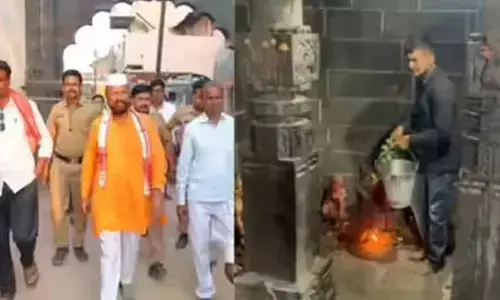 തൊഴണമെങ്കിൽ ആദ്യം ഹിന്ദുമതം സ്വീകരിക്കൂ; ശിവരാത്രി ദിനത്തിൽ ക്ഷേത്രം ദർശിച്ച്  മുസ്ലിം എംഎൽഎ; പിന്നാലെ ഗോമൂത്രം തളിച്ച് ശുദ്ധീകരിച്ചു; വിവാദമായി ആത്മീയ നേതാവിന്റെ പ്രസ്താവന