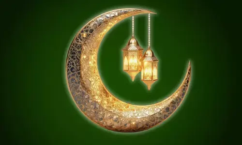 മാസപ്പിറവി ദൃശ്യമായില്ല; കേരളത്തില് റംസാന് ഒന്ന് വ്യാഴാഴ്ച മാസപ്പിറവി ദൃശ്യമായില്ല; കേരളത്തില് റംസാന് ഒന്ന് വ്യാഴാഴ്ച