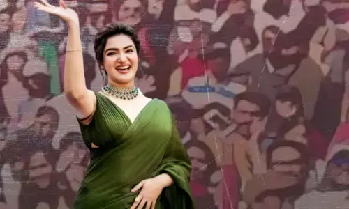 നടി ഹണി റോസിനെതിരായ ജിഎസ്ടി നോട്ടീസ് ഹൈക്കോടതി റദ്ദാക്കി; ഓരോ സാമ്പത്തിക വര്‍ഷത്തെയും നികുതി രേഖകള്‍ പ്രത്യേകം ആവശ്യപ്പെടണമെന്ന് കോടതി