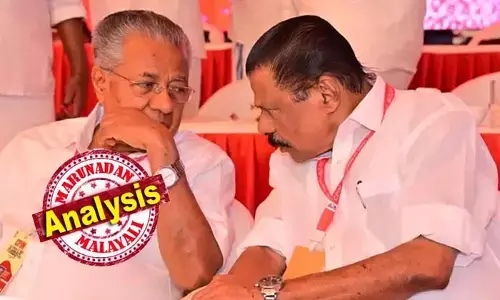 തിരഞ്ഞെടുപ്പിന് മുമ്പായി മുഖം മിനുക്കാന് പ്ലാന് ചെയ്ത പ്രത്യേക പി ആര് തന്ത്രം; 20 കോടിരൂപ ചെലവിട്ട സര്വ്വേയില് ലക്ഷ്യമിട്ടത് പാര്ട്ടി അംഗങ്ങള് വഴിയുള്ള വിവര ശേഖരണം; മൊബൈല് ആപ്പുമുതല് പരസ്യവും സര്വേ അംഗങ്ങള്ക്കുള്ള ദിനബത്തയുമടക്കം എല്ലാം സര്ക്കാര് ചെലവിലും; പാര്ട്ടി സര്വേയാക്കി മാറ്റാനുള്ള കത്ത് കയ്യോടെ പൊക്കി ഹൈക്കോടതിയും; സിപിഎം പിആര് തന്ത്രങ്ങള് അമ്പേ പാളുന്നു..! തിരഞ്ഞെടുപ്പിന് മുമ്പായി മുഖം മിനുക്കാന് പ്ലാന് ചെയ്ത പ്രത്യേക പി ആര് തന്ത്രം; 20 കോടിരൂപ ചെലവിട്ട സര്വ്വേയില് ലക്ഷ്യമിട്ടത് പാര്ട്ടി അംഗങ്ങള് വഴിയുള്ള വിവര ശേഖരണം; മൊബൈല് ആപ്പുമുതല് പരസ്യവും സര്വേ അംഗങ്ങള്ക്കുള്ള ദിനബത്തയുമടക്കം എല്ലാം സര്ക്കാര് ചെലവിലും; പാര്ട്ടി സര്വേയാക്കി മാറ്റാനുള്ള കത്ത് കയ്യോടെ പൊക്കി ഹൈക്കോടതിയും; സിപിഎം പിആര് തന്ത്രങ്ങള് അമ്പേ പാളുന്നു..!