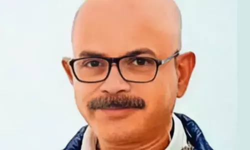 മുപ്പത് വർഷത്തിലേറെയായി പ്രവാസ ജീവിതം; ഒടുവിൽ ജോലി ചെയ്യുന്നതിനിടെ കുഴഞ്ഞുവീണ് മലയാളി കുവൈറ്റിൽ മരിച്ചു; കണ്ണീരോടെ കുടുംബം