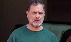 കണ്ടാൽ..വെടിവെച്ച് കൊല്ലും..; രാഹുൽ ഗാന്ധിക്കും ആ 25 എംപിമാർക്കെതിരെയും വധഭീഷണി; സോഷ്യൽമീഡിയയിലൂടെ വെല്ലുവിളി; ഒരാളെ കസ്റ്റഡിയിലെടുത്ത് പോലീസ് കണ്ടാൽ..വെടിവെച്ച് കൊല്ലും..; രാഹുൽ ഗാന്ധിക്കും ആ 25 എംപിമാർക്കെതിരെയും വധഭീഷണി; സോഷ്യൽമീഡിയയിലൂടെ വെല്ലുവിളി; ഒരാളെ കസ്റ്റഡിയിലെടുത്ത് പോലീസ്