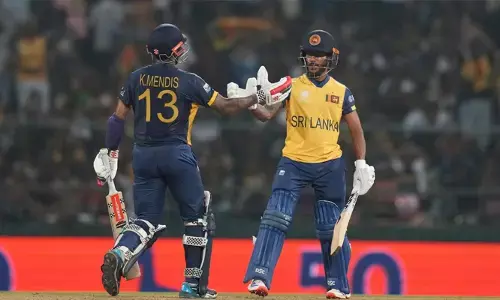 പ്രേമദാസയിൽ നിസങ്കയുടെ വെടിക്കെട്ട്, പിന്നെ വിക്കറ്റ് പെരുമഴ; ആശ്വാസമായി രത്നായകെയുടെ ഇന്നിങ്‌സ്; ടി20 ലോകകപ്പിൽ ശ്രീലങ്കയ്ക്ക് മികച്ച സ്കോർ; സിംബാബ്‌വെയ്‌ക്ക് 179 റൺസ് വിജയലക്ഷ്യം