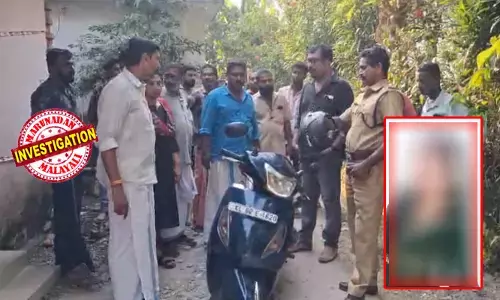 അയല്‍ക്കാര്‍ കണ്ടത് പെണ്‍കുട്ടിയെ വാരിയെടുത്ത് ഓടുന്ന അപരിചിതനായ യുവാവിനെ; തിരുവല്ല പെരിങ്ങോളില്‍ ആണ്‍സുഹൃത്തിനെ ഫോണില്‍ വിളിച്ചറിയിച്ച ശേഷം പ്ലസ്ടു വിദ്യാര്‍ഥിനി തൂങ്ങി മരിച്ചു; വായ്പൂര്‍ സ്വദേശി ജാവേദ് പോലീസ് കസ്റ്റഡിയില്‍
