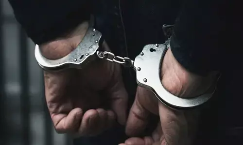 യുകെയിൽ ജോലി വാഗ്ദാനം ചെയ്ത് 12 ലക്ഷം രൂപ തട്ടിയെടുത്ത പ്രതിയെ അറസ്റ്റ് ചെയ്ത് പോലീസ്;ഒളിവിൽ കഴിയുന്നതിനിടെ പൊക്കി