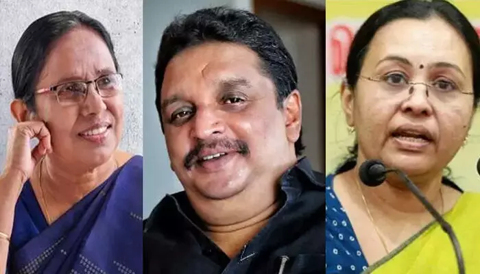 അന്ന് ടീച്ചറമ്മ മാലാഖയും വീണ ജോര്ജ് കള്ളിയങ്കാട്ട് നീലിയുമായി, ഇന്ന് വീണ ജോര്ജ് ഉള്ളില് ചിരിക്കുന്നുണ്ടാകും; വണ്ടാനം മെഡിക്കല് കോളേജ് വിവാദത്തില് സര്ക്കാരിനെതിരെ ആഞ്ഞടിച്ച് ഷിബു ബേബി ജോണ് അന്ന് ടീച്ചറമ്മ മാലാഖയും വീണ ജോര്ജ് കള്ളിയങ്കാട്ട് നീലിയുമായി, ഇന്ന് വീണ ജോര്ജ് ഉള്ളില് ചിരിക്കുന്നുണ്ടാകും; വണ്ടാനം മെഡിക്കല് കോളേജ് വിവാദത്തില് സര്ക്കാരിനെതിരെ ആഞ്ഞടിച്ച് ഷിബു ബേബി ജോണ്