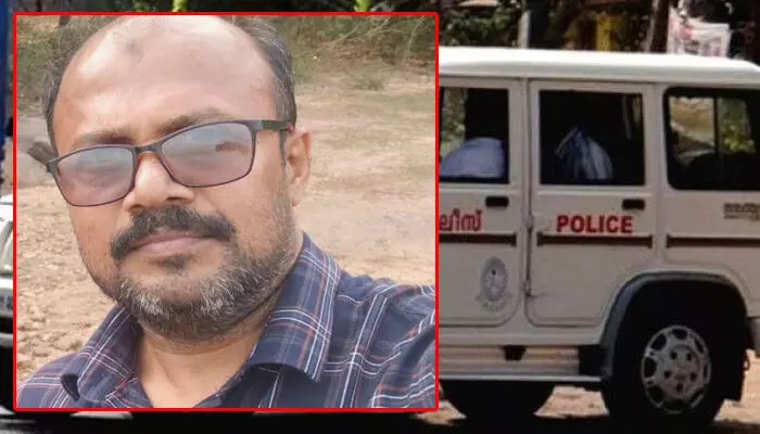 സമൂഹമാധ്യമങ്ങളിലൂടെ മതവിദ്വേഷം പ്രചരിപ്പിച്ചു; സൈബർ പട്രോളിംഗിൽ കുടുങ്ങിയത് വർഗീയ പോസ്റ്റുകൾ; കരിമ്പക്കാരൻ ലത്തീഫിനെ പൊക്കി പോലീസ് സമൂഹമാധ്യമങ്ങളിലൂടെ മതവിദ്വേഷം പ്രചരിപ്പിച്ചു; സൈബർ പട്രോളിംഗിൽ കുടുങ്ങിയത് വർഗീയ പോസ്റ്റുകൾ; കരിമ്പക്കാരൻ ലത്തീഫിനെ പൊക്കി പോലീസ്