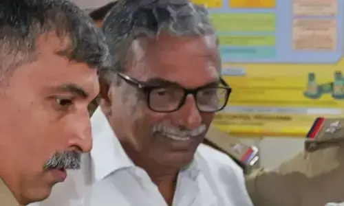 ശബരിമല കട്ടിളപ്പാളി കേസ്: എ. പത്മകുമാറിന് സ്വാഭാവിക ജാമ്യം; ദ്വാരപാലക കേസില്‍ റിമാന്‍ഡ് തുടരുന്നതിനാല്‍ ജയിലില്‍ തന്നെ തുടരും