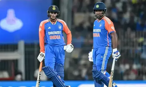 അഭിഷേക് ശർമയ്ക്ക് പിന്തുണ, സഞ്ജു പുറത്ത് തന്നെ; സ്പിന്നിനെ നേരിടുന്നതിൽ ബാറ്റർമാർ പതറുന്നതിൽ ആശങ്ക; ഇന്ത്യൻ ടീമിന്റെ പോരായ്മകൾ തുറന്നുപറഞ്ഞ് അസിസ്റ്റന്റ് കോച്ച് റയാൻ ടെൻ ഡോഷെറ്റ്