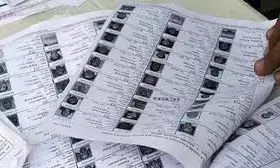 ലോക്സഭയിലെ വോട്ടര്‍ പട്ടികയേക്കാള്‍ വോട്ടര്‍മാരുടെ എണ്ണം കുറഞ്ഞു; നിയമസഭാ വോട്ടര്‍ പട്ടികയേക്കാള്‍ എണ്ണം കൂടി; നിയമസഭാ തിരഞ്ഞടുപ്പിനുള്ള അന്തിമ വോട്ടര്‍ പട്ടിക ശനിയാഴ്ച