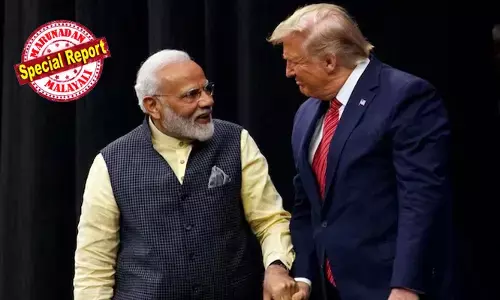 ട്രംപിന്റെ തീരുവ കളിയില്‍ കണ്ണ് നട്ട് ഇന്ത്യ! സുപ്രീം കോടതി വിധിക്ക് പിന്നാലെ പുതിയ നീക്കവുമായി യുഎസ്; തീരുവകള്‍ തിരിച്ചുകൊണ്ടുവരുമെന്ന് ട്രംപിന്റെ വെല്ലുവിളി; സ്ഥിതിഗതികള്‍ പഠിക്കുകയാണെന്ന് കേന്ദ്ര വാണിജ്യ മന്ത്രാലയം; ഫെബ്രുവരി 24 മുതല്‍ 150 ദിവസത്തേക്ക് പുതിയ നിരക്ക്; ആശങ്ക മാറാതെ ആഗോള വിപണി