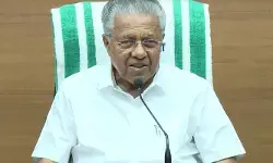 നരേന്ദ്ര മോദി ഗുജറാത്ത് മുഖ്യമന്ത്രിയായിരുന്നപ്പോള് ദുരന്തമുണ്ടായില്ലേ? രാജ്യമൊന്നാകെയും മറ്റ് രാജ്യങ്ങളും സഹായം നല്കിയതും അദ്ദേഹം അത് ഇരുകൈയും നീട്ടി സ്വീകരിച്ചതും ഓര്മ്മയില്ലേ? കേരളത്തോട് വല്ലാത്തൊരു പകയെന്ന് മുഖ്യമന്ത്രി നരേന്ദ്ര മോദി ഗുജറാത്ത് മുഖ്യമന്ത്രിയായിരുന്നപ്പോള് ദുരന്തമുണ്ടായില്ലേ? രാജ്യമൊന്നാകെയും മറ്റ് രാജ്യങ്ങളും സഹായം നല്കിയതും അദ്ദേഹം അത് ഇരുകൈയും നീട്ടി സ്വീകരിച്ചതും ഓര്മ്മയില്ലേ? കേരളത്തോട് വല്ലാത്തൊരു പകയെന്ന് മുഖ്യമന്ത്രി