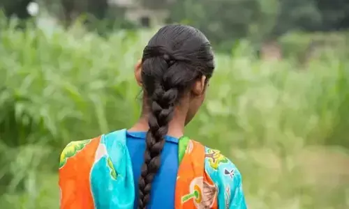 ഏഴാം ക്ലാസുകാരിയെ ഭീഷണിപ്പെടുത്തി പല തവണ പീഡനത്തിനിരയായി; പരാതി നല്‍കി മാതാപിതാക്കള്‍; അഞ്ച് അധ്യാപകര്‍ അറസ്റ്റില്‍