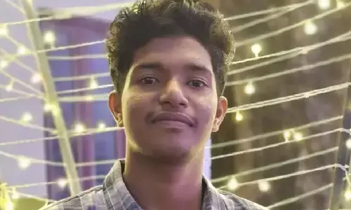 പഫ്സ് കഴിക്കുന്നതിനിടെ കുഴഞ്ഞുവീണ 21കാരന്‍ മരിച്ചു