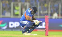 ഇന്ത്യയെ നിലത്തിട്ട് വലിച്ചിഴച്ചു, ഇത് കടുത്ത അപമാനം; ലോകകപ്പിലെ തോൽവിക്ക് പിന്നാലെ പരിഹാസം; ടീം ഇന്ത്യയുടെ അഹങ്കാരം ദക്ഷിണാഫ്രിക്ക എറിഞ്ഞുടച്ചെന്നും മുൻ പാക് താരങ്ങൾ