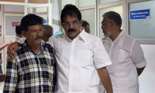 സര്‍ക്കാരിന് തന്ത്രിയെ കുറ്റക്കാരാനാണെന്ന് കാണിക്കാനുള്ള വ്യഗ്രത; അന്വേഷണ കമ്മിറ്റികള്‍ ചികിത്സാ പിഴവിനെ വെള്ളപൂശാന്‍; ആഞ്ഞടിച്ച് കെസി