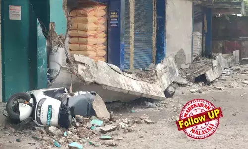 കെട്ടിടം അണ്‍ഫിറ്റെന്നും പൊളിച്ചുമാറ്റണമെന്നും രണ്ടുവര്‍ഷം മുമ്പേ കണ്ടെത്തിയെന്ന് കോര്‍പറേഷന്‍ സെക്രട്ടറി; അപകടം മുന്‍കൂട്ടി കണ്ടിട്ടും ലൈസന്‍സ് കാലാവധി തീരാതെ ഒഴിപ്പിക്കില്ലെന്ന വിചിത്രവാദവും; വലിയങ്ങാടി ദുരന്തത്തില്‍ മരിച്ചവരുടെ എണ്ണം നാലായി ഉയരുമ്പോള്‍ പൊറുക്കാനാവാത്ത അനാസ്ഥയുടെ തെളിവുകള്‍ പുറത്ത്