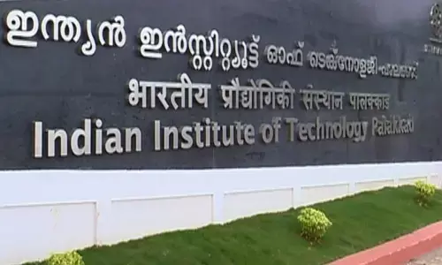 സുഹൃത്തുക്കള്‍ക്കൊപ്പം ഡൈനിങ് ഹാളിലേക്ക് നടക്കുന്നതിനിടെ തലയ്ക്ക് അടിയേറ്റു; ഐഐടി വിദ്യാര്‍ഥിനി ആശുപത്രിയില്‍