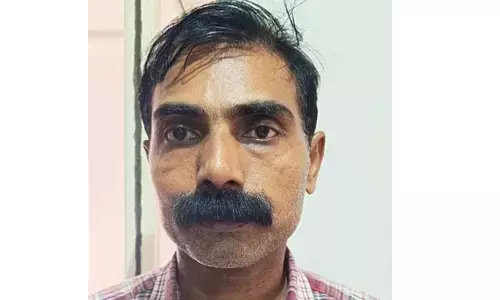 കൗണ്‍സിലിംഗിനെത്തിയ 17 വയസുകാരിയെ വീട്ടില്‍ വെച്ച് പീഡിപ്പിക്കാന്‍ ശ്രമം; റിട്ട. അധ്യാപകനായ മോട്ടീവേഷന്‍ സ്പീക്കര്‍ പോക്‌സോ കേസില്‍ റിമാന്‍ഡില്‍