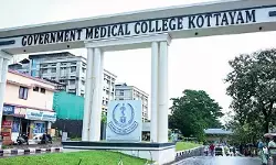 മെഡിക്കല്‍ കോളേജിലെ ഡോക്ടര്‍മാരുടെ സമരം പത്താം ദിവസത്തിലേക്ക്; വീണ്ടും ചര്‍ച്ചയ്‌ക്കൊരുങ്ങി സര്‍ക്കാര്‍