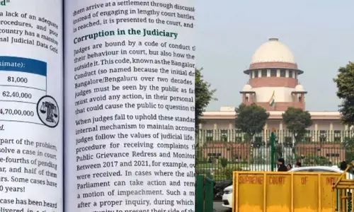 ഇത് കരുതിക്കൂട്ടിയുള്ള നീക്കം, നിയമം അതിന്റെ വഴിക്ക് പോവും;  എന്‍സിഇആര്‍ടി പാഠപുസ്തകത്തില്‍ ജുഡീഷ്യറിയിലെ അഴിമതി പാഠ്യവിഷയം;  ഉള്ളടക്കത്തില്‍ ആശങ്ക പ്രകടിപ്പിച്ച് സുപ്രീംകോടതി; സ്വമേധയാ കേസെടുത്തു