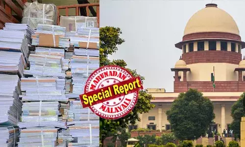 നീതിന്യായ വ്യവസ്ഥയിലെ അഴിമതിയെക്കുറിച്ച് പരാമര്‍ശങ്ങള്‍ ഉള്‍പ്പെടുത്തിയ എന്‍.സി.ഇ.ആര്‍.ടി എട്ടാംക്ലാസ് പുസ്തകം നിരോധിച്ചു സുപ്രീംകോടതി; കേന്ദ്ര വിദ്യാഭ്യാസ മന്ത്രാലയത്തിനും എന്‍.സി.ഇ.ആര്‍.ടിക്കും കോടതി നോട്ടീസ്; വിപണിയിലുള്ള പുസ്തകങ്ങള്‍ കണ്ടുകെട്ടാനും കോടതി നിര്‍ദേശം; സുപ്രീംകോടതി കടുപ്പിച്ചതോടെ അന്വേഷണത്തിന് ഉത്തരവിട്ട് കേന്ദ്രമന്ത്രി