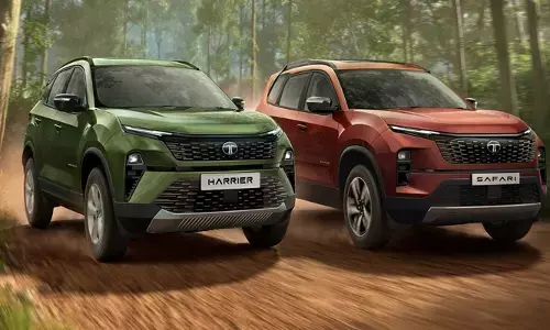 കുന്നും മലയുമെല്ലാം ചുമ്മാ..പുഷ്പം പോലെ കയറും; 75 kWh ബാറ്ററി പാക്ക്; അടിമുടി മാറി ടാറ്റ ഹാരിയർ ഇവി; ഇത് കരുത്തിന്റെ പുതിയ മുഖം