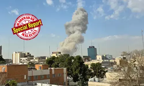 ഇറാന്റെ സുപ്രധാന കേന്ദ്രങ്ങളെ ചുട്ടെരിച്ച് മിസൈല്‍ മഴ! ആകാശത്ത് തീഗോളം; ആക്രമണം നടത്തിയത് നൂറോളം സ്ഥലങ്ങളില്‍; വ്യോമാക്രമണത്തിന്റെ ആദ്യദൃശ്യങ്ങള്‍ പുറത്തുവിട്ട് ഇസ്രയേല്‍;  മിസൈല്‍ ലോഞ്ചറുകള്‍ തകര്‍ത്തു; ഖമനേയിയെ ഒളിത്താവളത്തിലേക്ക് മാറ്റി; പശ്ചിമേഷ്യ യുദ്ധഭീതിയില്‍