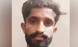 ബൈക്കിൽ കടത്തിക്കൊണ്ടുപോയി കൂട്ടുകാരന്റെ വീട്ടിലെത്തിച്ച് പീഡനം; പോക്സോ കേസിൽ പ്രതിക്ക് 23 വർഷം കഠിനതടവ് ബൈക്കിൽ കടത്തിക്കൊണ്ടുപോയി കൂട്ടുകാരന്റെ വീട്ടിലെത്തിച്ച് പീഡനം; പോക്സോ കേസിൽ പ്രതിക്ക് 23 വർഷം കഠിനതടവ്