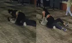 മാനവീയം വീഥിയിൽ ഏറ്റുമുട്ടി യുവതിയും ആൺസുഹൃത്തും; ഇടിക്കെടാ എന്ന് ആക്രോശിച്ച് കാണികൾ; ലഹരി മൂത്ത് തമ്മിൽ തല്ലിയവർ ഒടുവിൽ പറഞ്ഞത് കേട്ട് പോലീസ് ഞെട്ടി; കേസെടുക്കുമെന്ന് മ്യൂസിയം പോലീസ് മാനവീയം വീഥിയിൽ ഏറ്റുമുട്ടി യുവതിയും ആൺസുഹൃത്തും; ഇടിക്കെടാ എന്ന് ആക്രോശിച്ച് കാണികൾ; ലഹരി മൂത്ത് തമ്മിൽ തല്ലിയവർ ഒടുവിൽ പറഞ്ഞത് കേട്ട് പോലീസ് ഞെട്ടി; കേസെടുക്കുമെന്ന് മ്യൂസിയം പോലീസ്