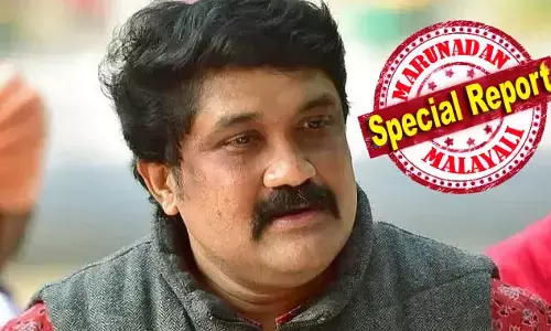 വര്ക്കലയില് സിപിഎം സ്ഥാനാര്ത്ഥി ആരെന്ന് വ്യക്തം; വിഎസ് ജോയി തന്നെ സ്ഥാനാര്ത്ഥി; തിരുവനന്തപുരം ജില്ലാ ആക്ടിംഗ് സെക്രട്ടറിയായി എഎ റഹിം; ഡിവൈഎഫ്ഐ അഖിലേന്ത്യാ പ്രസിഡന്റിന് ആദ്യമായി പാര്ട്ടി പദവി; യുവ നേതാവിന് തുണയായത് പിണറായിയുടെ പിന്തുണ; തിരുവനന്തപുരത്തെ വിഭാഗീയത തകര്ക്കാന് റഹിം എത്തുന്നു വര്ക്കലയില് സിപിഎം സ്ഥാനാര്ത്ഥി ആരെന്ന് വ്യക്തം; വിഎസ് ജോയി തന്നെ സ്ഥാനാര്ത്ഥി; തിരുവനന്തപുരം ജില്ലാ ആക്ടിംഗ് സെക്രട്ടറിയായി എഎ റഹിം; ഡിവൈഎഫ്ഐ അഖിലേന്ത്യാ പ്രസിഡന്റിന് ആദ്യമായി പാര്ട്ടി പദവി; യുവ നേതാവിന് തുണയായത് പിണറായിയുടെ പിന്തുണ; തിരുവനന്തപുരത്തെ വിഭാഗീയത തകര്ക്കാന് റഹിം എത്തുന്നു